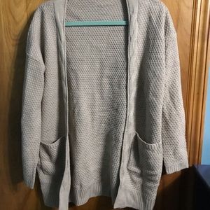 Beige knit cardigan with pockets